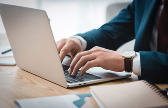 Минфин предложил ограничить расходы из бюджета на гаджеты для чиновников