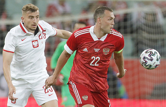 Россия начинает путь на футбольный «Евро»