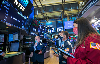 Рост на биржах в Нью-Йорке и Москве. Обзор финансового рынка от 4 июня