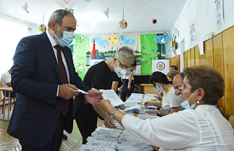 Силовые структуры Армении получили около сотни жалоб о нарушениях на парламенских выборах