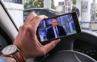 Владимир Путин проведет сегодня очередную прямую линию