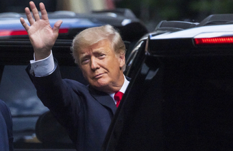 Компании экс-президента США Trump Organization и ее финансовому директору Аллену Вайссельбергу предъявлены обвинения в нарушении налогового законодательства