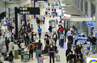 Таиланд ужесточает ковидные ограничения для туристов