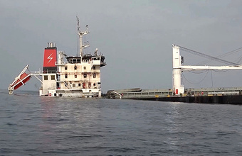 Из-за атаки хуситов на судно Eternity C погибли четыре человека, в том числе россиянин