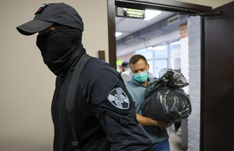 В редакции телеграм-канала Baza прошли обыски