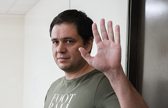 Главреда Baza Глеба Трифонова арестовали до 20 сентября по делу о взятках силовикам