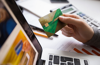 Перестановки в правительстве: Путин отправил в отставку нескольких министров