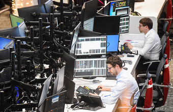 Снижение на Мосбирже и стабильность нефтяных цен. Обзор финансового рынка от 27 ноября