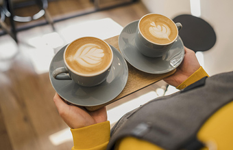 Жители Санкт-Петербурга и Челябинска тратят на кофе больше всех