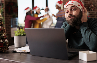 Дешевый Новый год: почему бизнес экономит на празднике