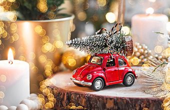 Россияне чаще выбирают деньги и практичные подарки