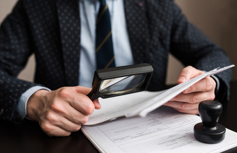 Какие необычные задачи стоят перед министрами в разных странах?