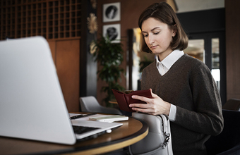 Отменить бронь и получить деньги назад. Даже за сутки
