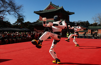 Как в Китае встречают год огненной лошади 