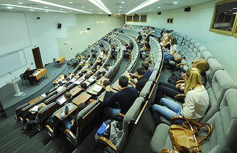 Перестановки в правительстве: Путин отправил в отставку нескольких министров