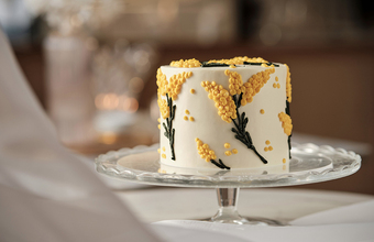 Десерт вместо букета: идеи к 8 Марта от ресторанов