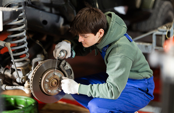 Перестановки в правительстве: Путин отправил в отставку нескольких министров