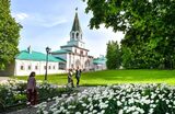 Отдых горожан в музее-заповеднике «Коломенское».