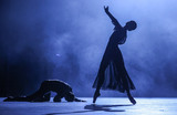Артисты балета Денис Савин и Мария Виноградова во время генеральной репетиции одноактного балета «Минотавр» проекта «Лабиринт» на сцене Большого театра. 
