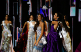Мисс Венесуэла 2021 Аманда Дудамель коронует Диану Сильву, выйгравшую конкурс Мисс Венесуэла 2022. Победительница примет участие в конкурсе Мисс Вселенная 2023.