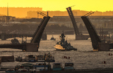 Репетиция Главного военно-морского парада в Санкт-Петербурге.