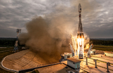 Запуск ракеты-носителя «Союз-2.1б» с автоматической космической станцией (АМС) «Луна-25» с космодрома Восточный в Амурской области. Станция станет первым отечественным аппаратом в современной России, который отправится на естественный спутник Земли.