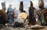 Всероссийский фестиваль шаманизма «Дунгур» в Туве, Россия.