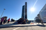 Мемориал в память о жертвах теракта, произошедшего 22 марта 2024 года в Crocus City Hall в Красногорске.