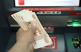 В России хотят ввести лимит на пополнение счетов наличными через банкоматы