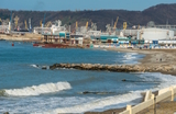 В Туапсе после атаки БПЛА начался пожар в морском терминале