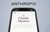 Anthropic возобновила доступ к своей модели Mythos 5 для ряда американских компаний и ведомств
