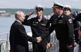 Владимир Путин посетил Южно-Сахалинск и сделал ряд заявлений на борту ракетного крейсера «Варяг»