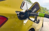 Первый импортный бензин поступил в продажу