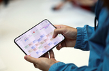 Apple представила свой первый складной смартфон — iPhone Duo