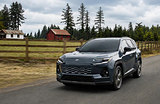 Российские автодилеры резко подняли цены на «серые» кроссоверы Mazda, Toyota и Nissan