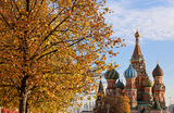 Осень в Москве. Вид на Собор Василия Блаженного.